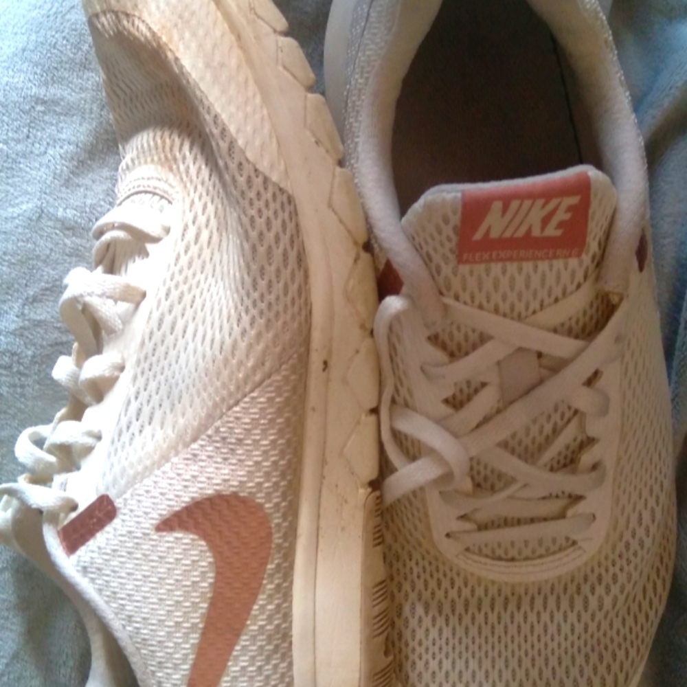 Nike shoes
